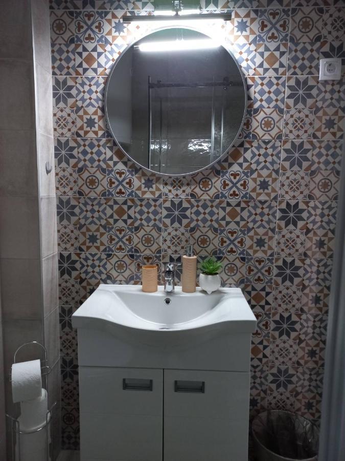 Apartment Place